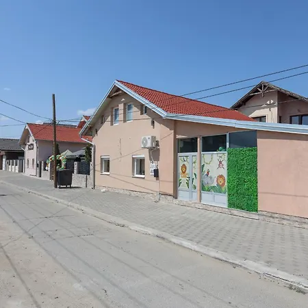 Stefan לינה וארוחת בוקר סובוטיקה